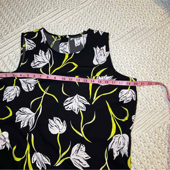 HALOGEN Black Yellow Pink Floral Peplum Sleeveless Shift Dress Size Medium - Picture 6 of 8